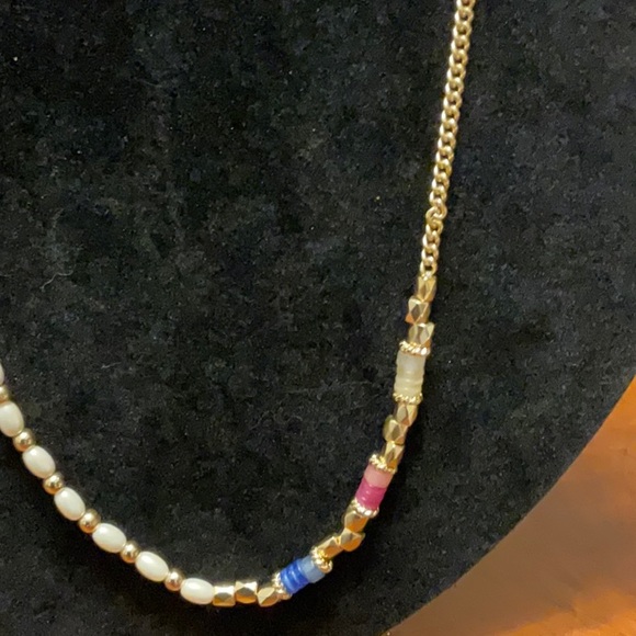 Stella and Dot Gold and White Beaded Necklace - Picture 4 of 5